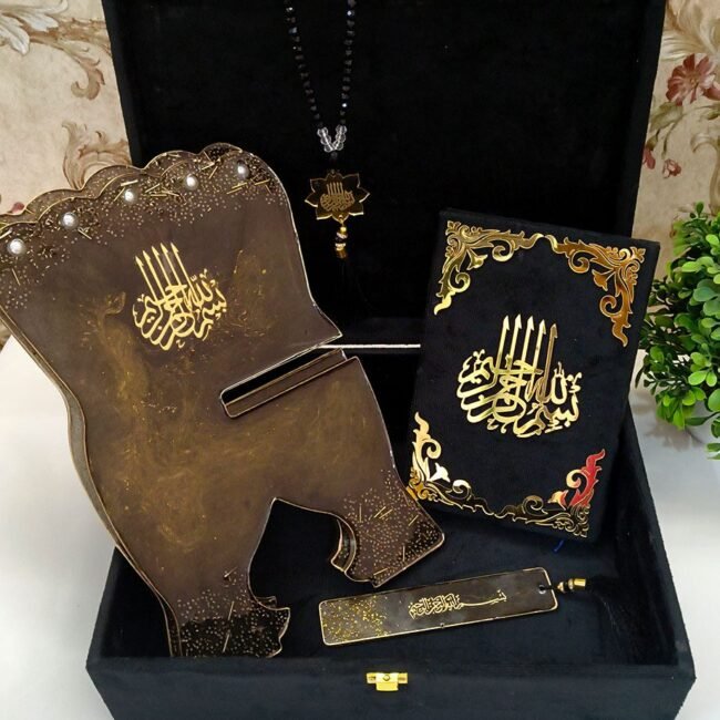 Handcrafted Ibadat Gift Set – Resin Art Quran Box