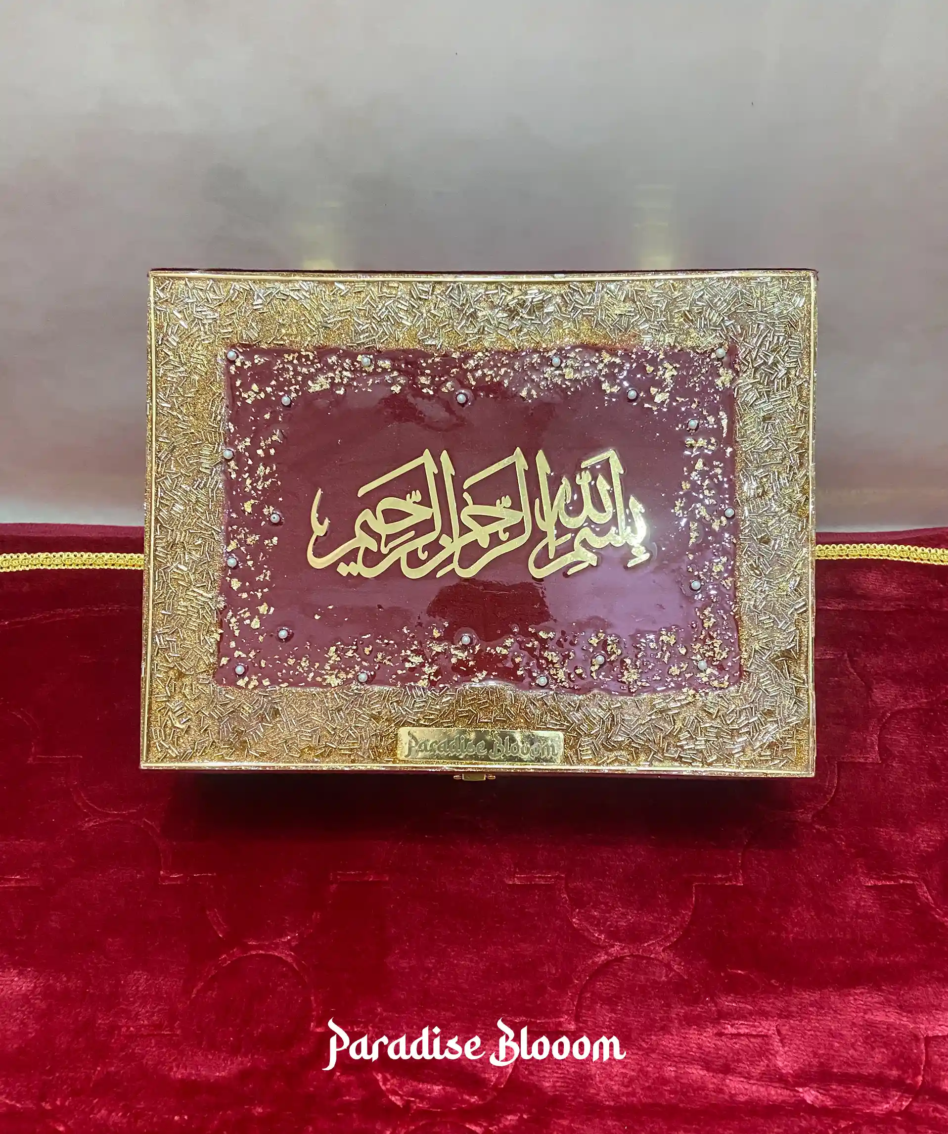 Gul-e-Zar Red Hadiya Set - Image 3